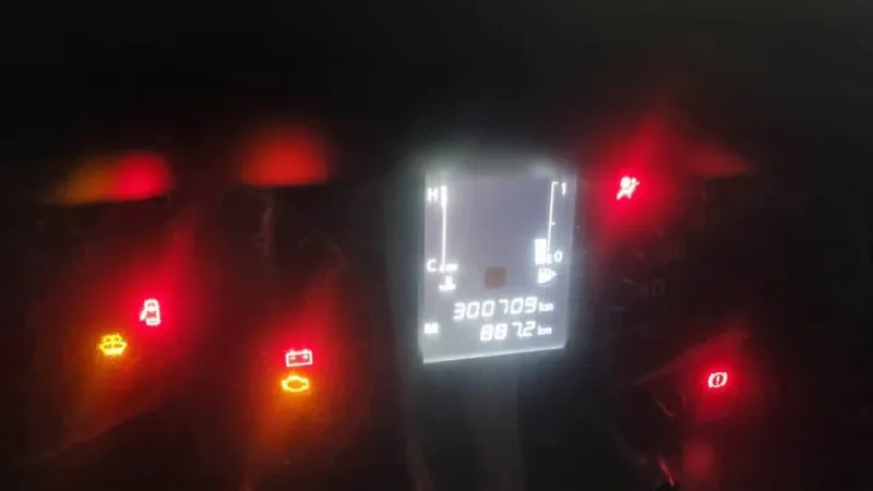 2016 Nissan Urvan in Dubai