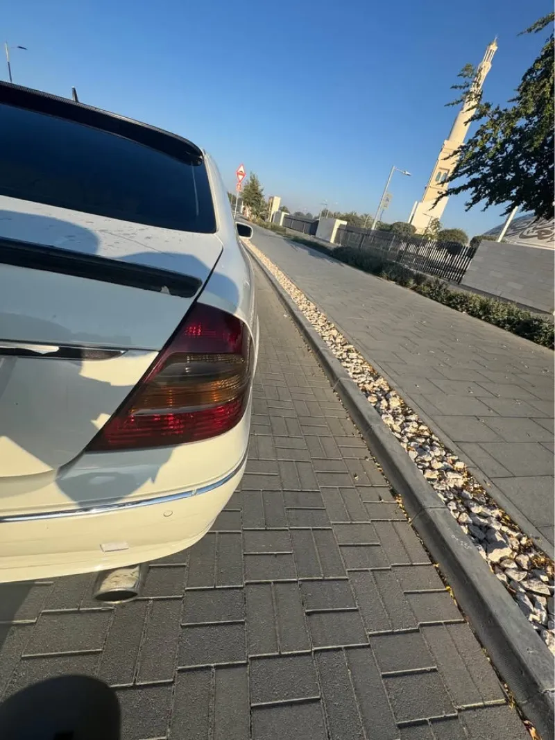 2009 Mercedes-Benz E-Class in Dubai