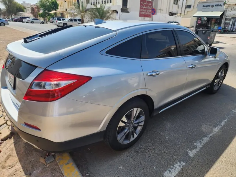 2013 Honda Crosstour in Dubai