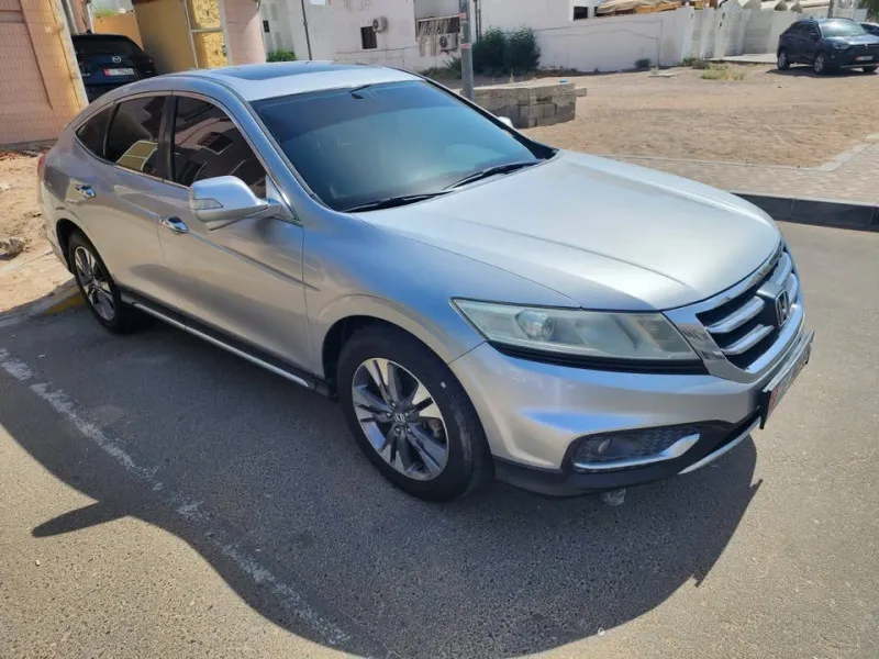 2013 Honda Crosstour in Dubai