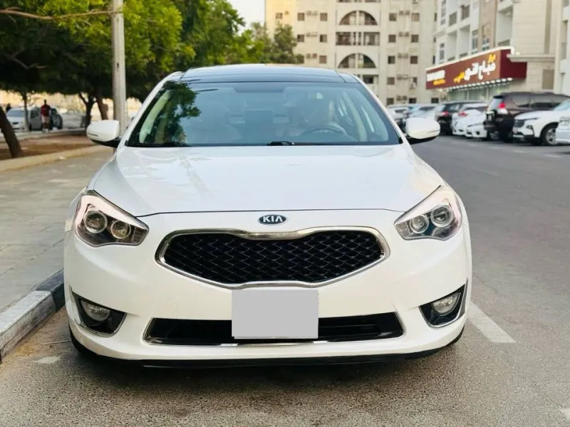 2015 Kia Cadenza in Dubai
