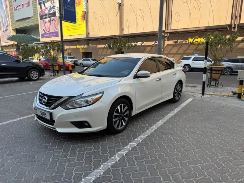 2017 Nissan Altima in Dubai
