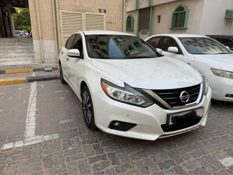2017 Nissan Altima in Dubai