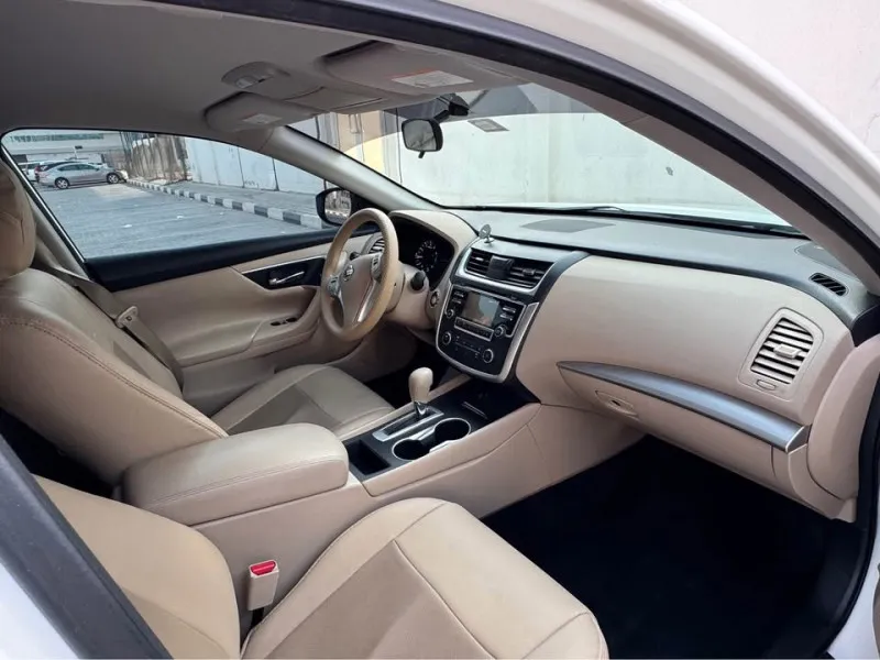 2017 Nissan Altima in Dubai