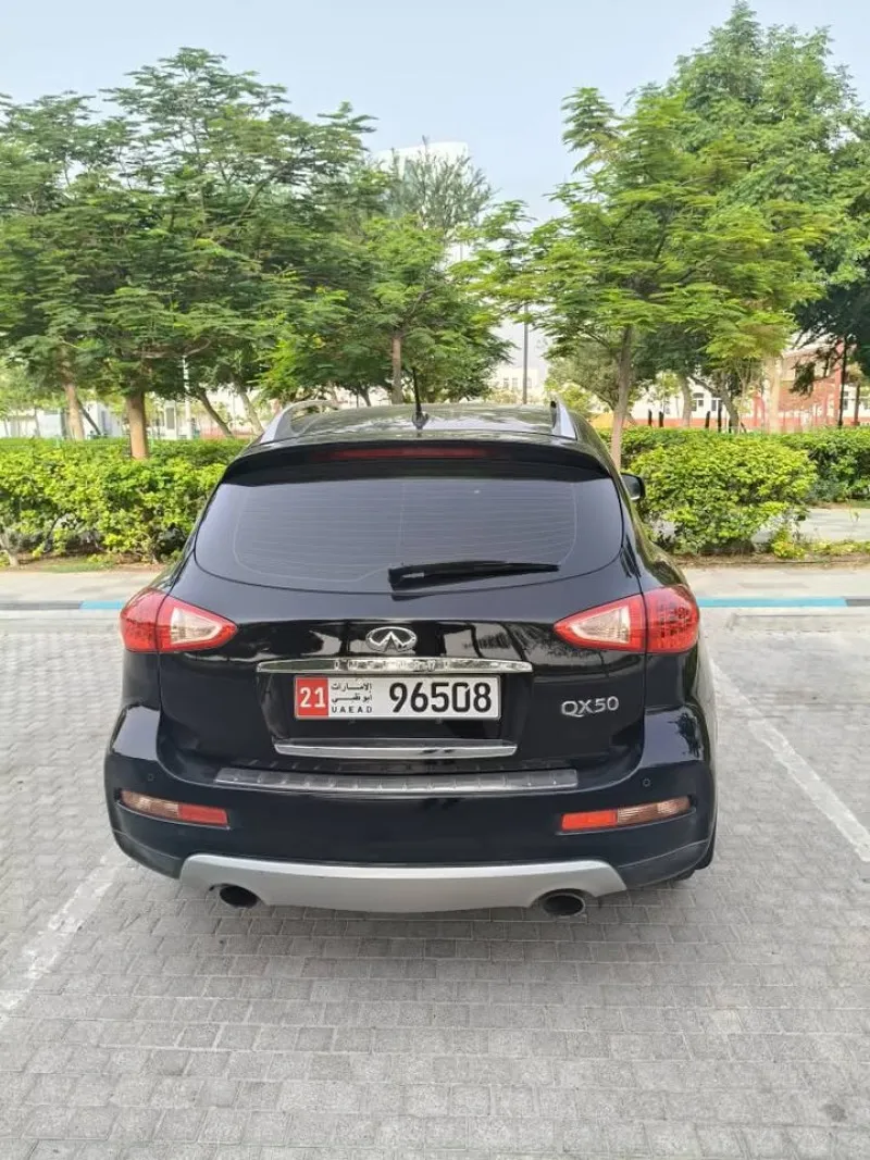 2016 Infiniti QX50 in Dubai
