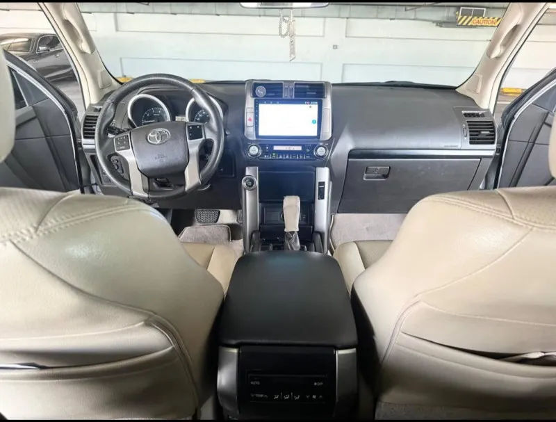 2012 Toyota Prado in Dubai