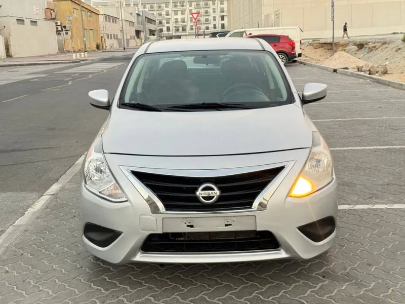 2019 Nissan Versa in Dubai