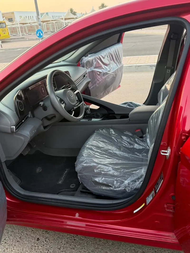 2021 Hyundai Elentra in Dubai