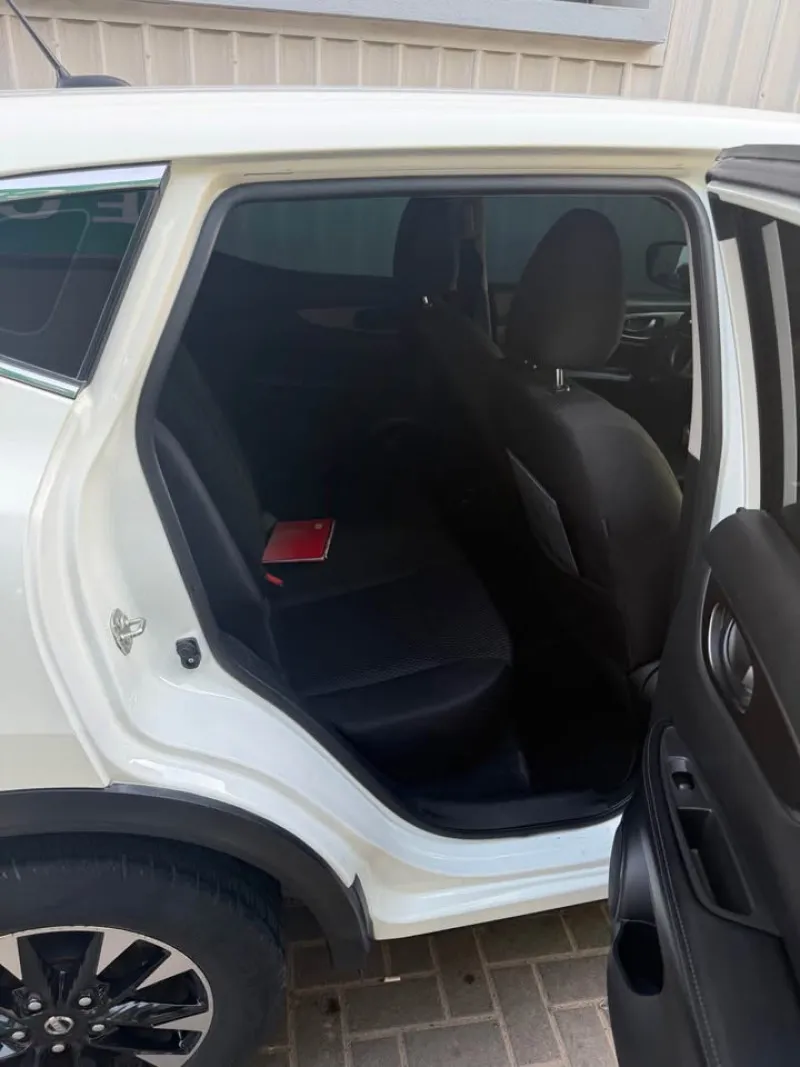 2019 Nissan Rogue in Dubai