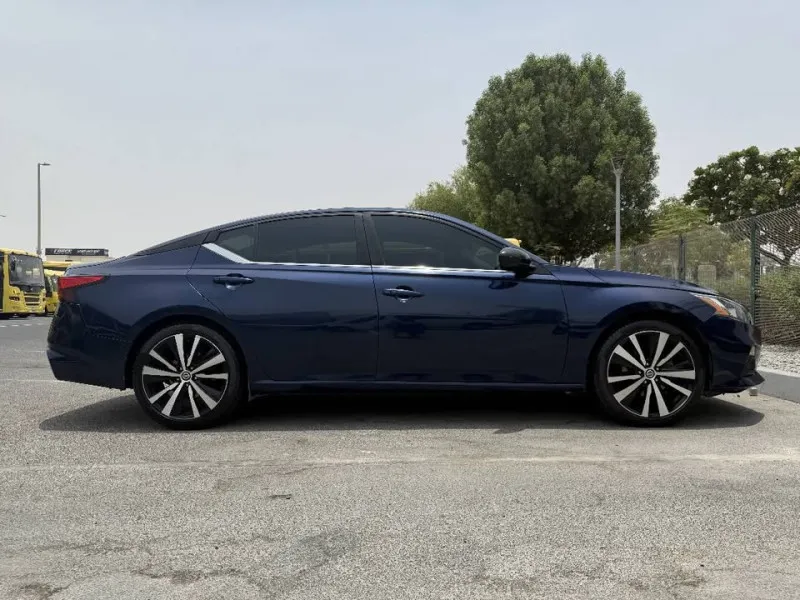 2019 نيسان آلتيما in Dubai