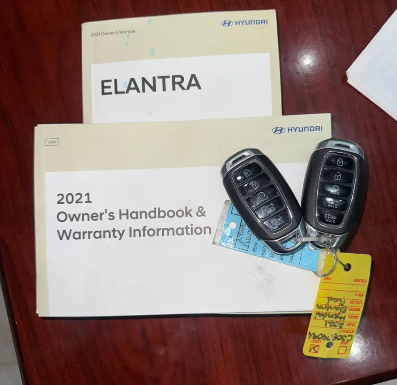 2021 Hyundai Elentra in Dubai
