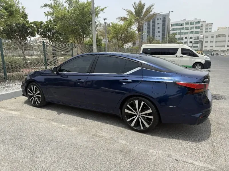 2019 نيسان آلتيما in Dubai