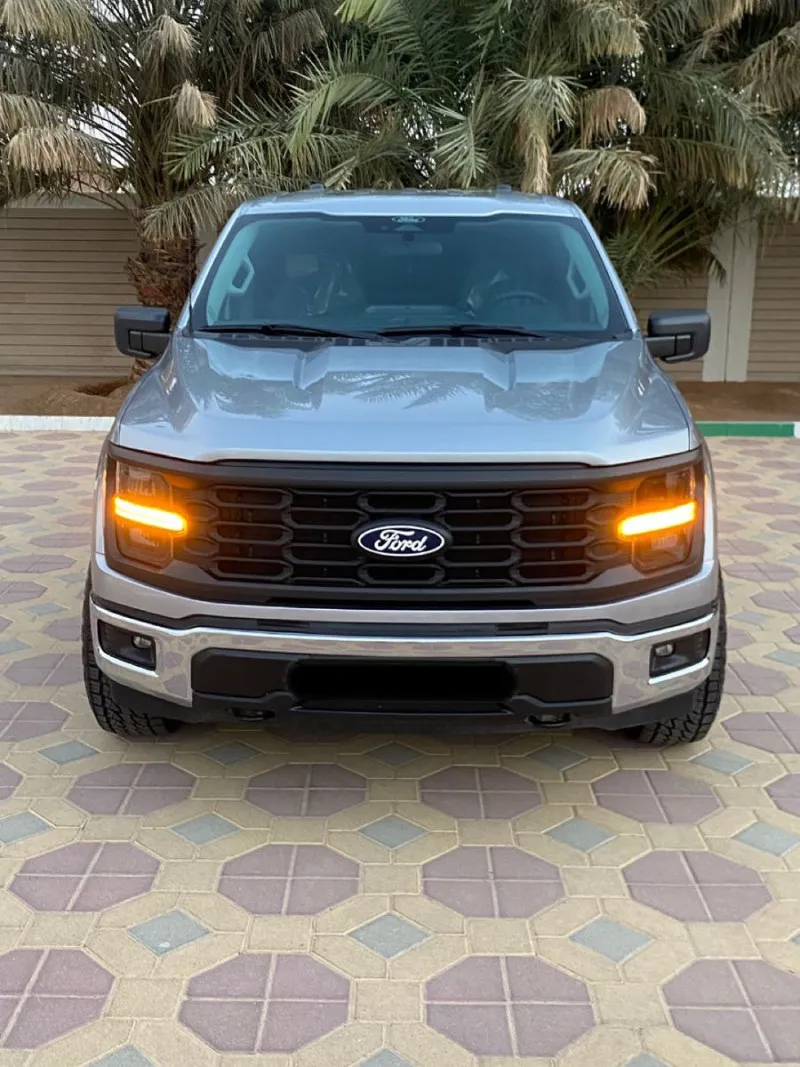 2024 Ford F150 in Dubai