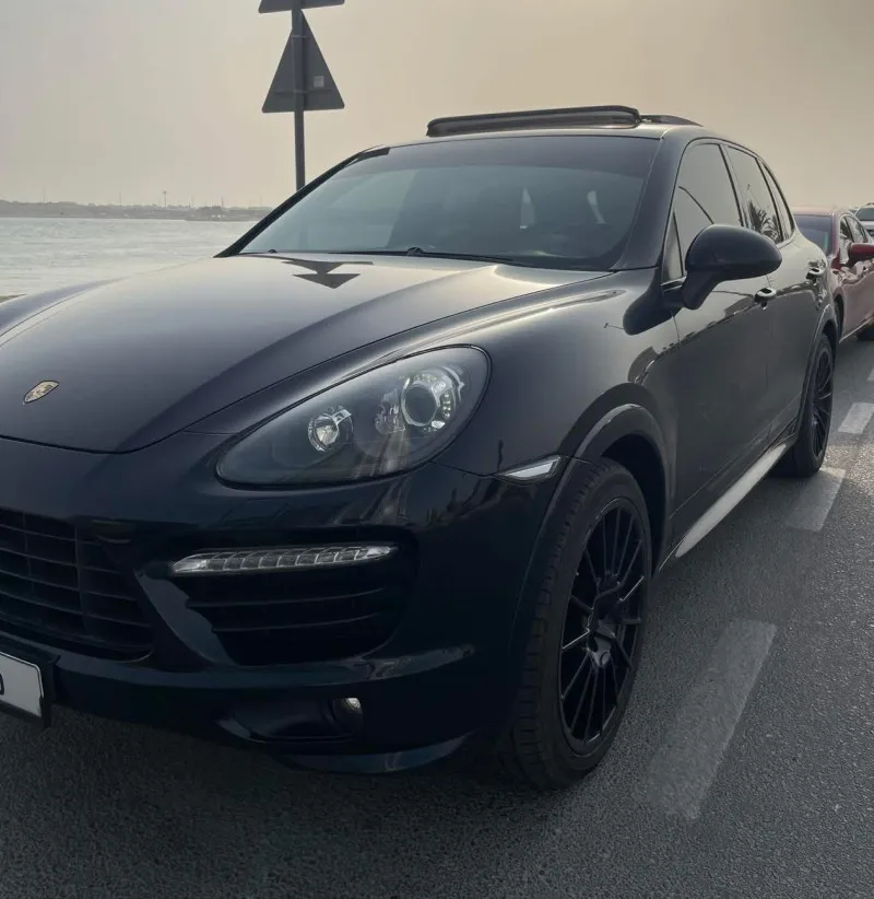 2013 Porsche Cayenne in Dubai