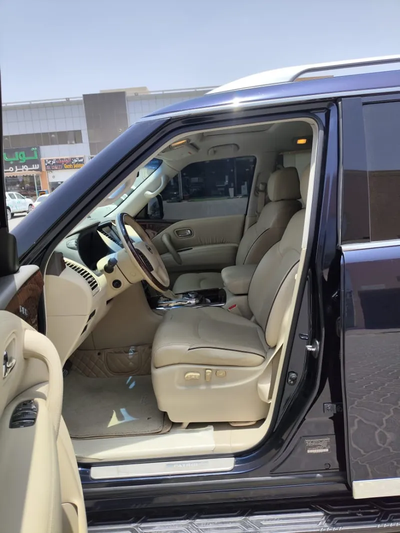 2015 Nissan Patrol in Dubai