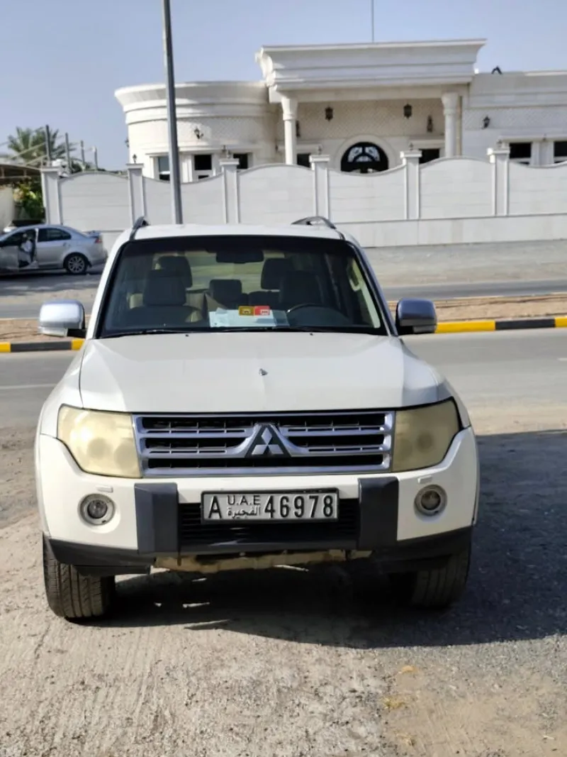 2009 Mitsubishi Pajero in Dubai