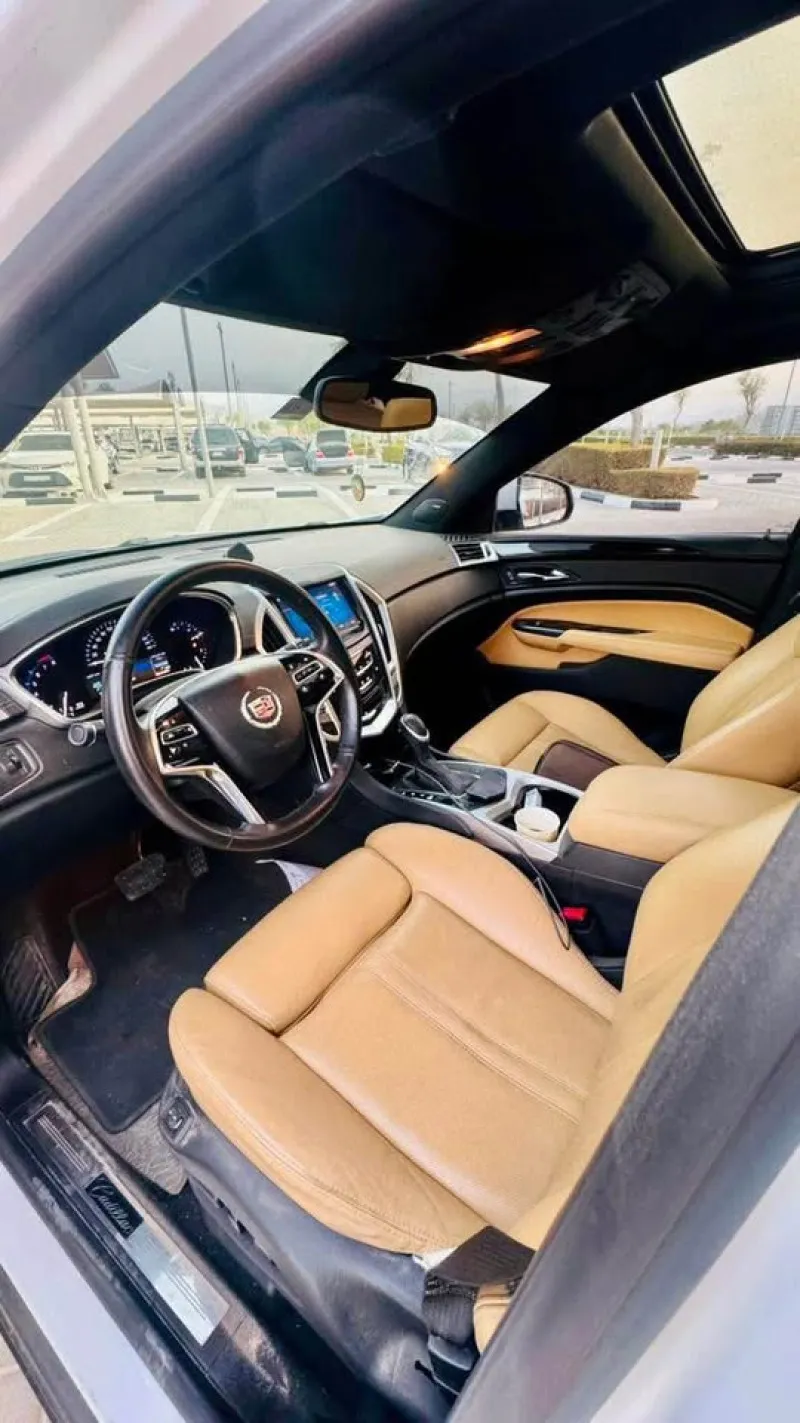 2016 Cadillac SRX in Dubai