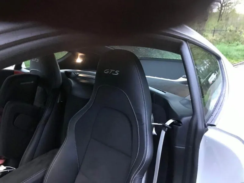 2024 Porsche 718 in Dubai