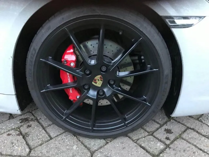 2024 Porsche 718 in Dubai