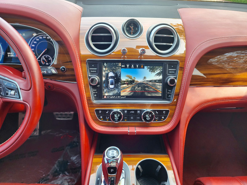 2018 Bentley Bentayga in dubai