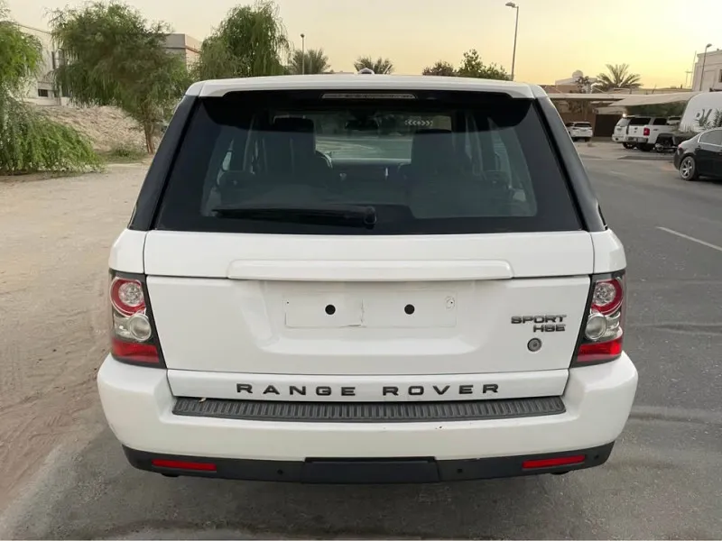 2011 لاند روفر رينج روفر in Dubai