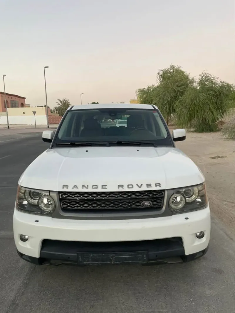 2011 لاند روفر رينج روفر in Dubai