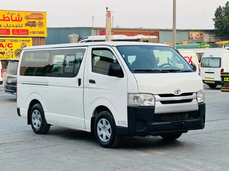 2015 Toyota Hiace in Dubai