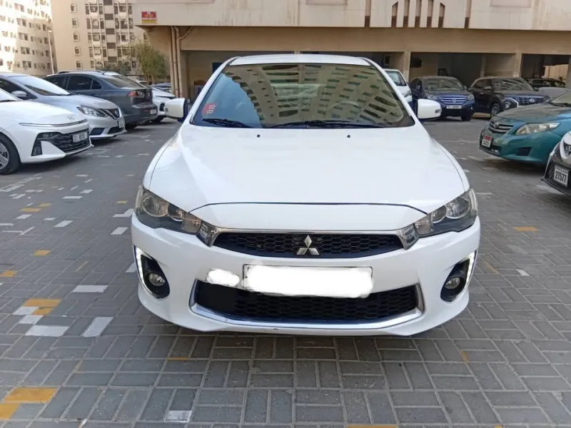 2015 ميتسوبيشي لانسر in Dubai
