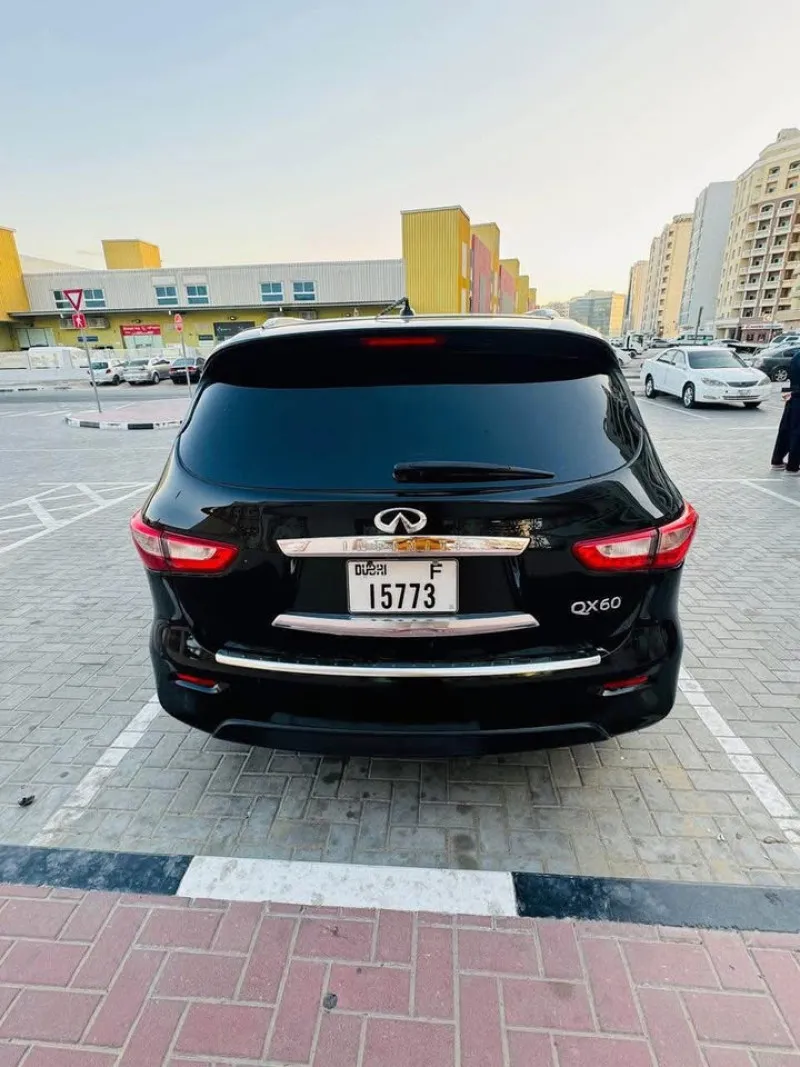 2015 إنفينيتي كيو آكس٦٠ in Dubai
