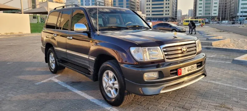 2004 Toyota Land Cruiser in Dubai