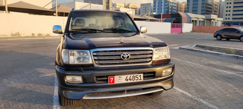 2004 Toyota Land Cruiser in Dubai