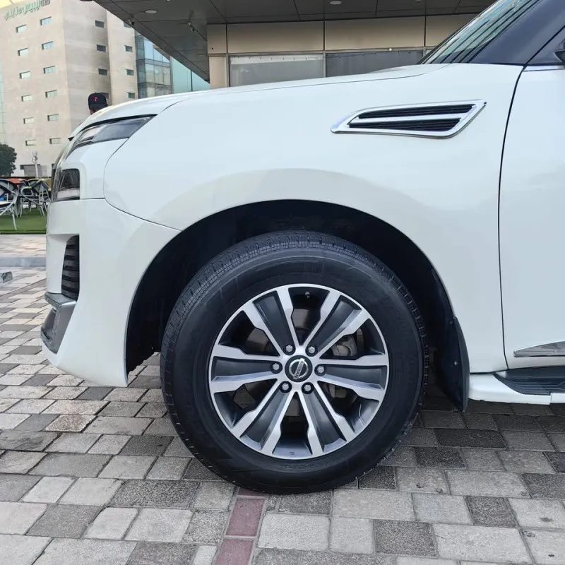 2019 نيسان آرمادا in Dubai
