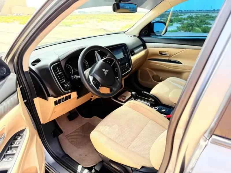 2017 Mitsubishi Outlander in Dubai