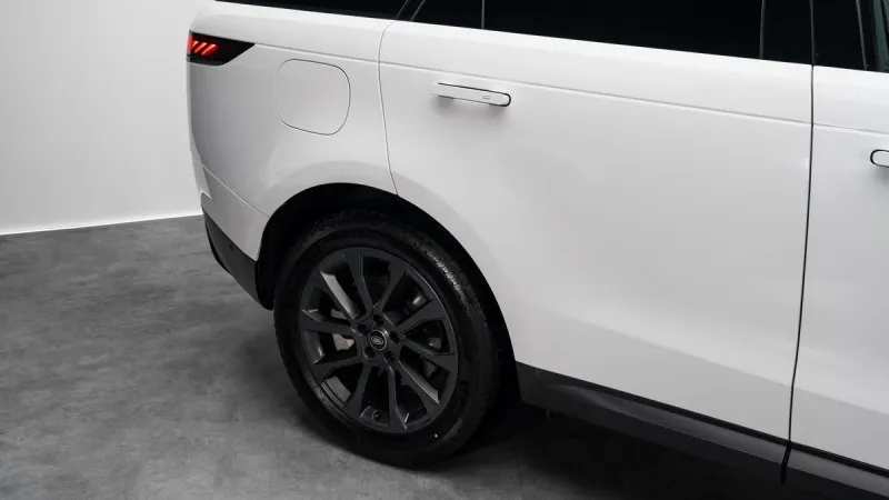 2024 Land Rover Range Rover Sport in Dubai