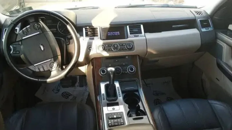2013 Land Rover Range Rover Sport in Dubai