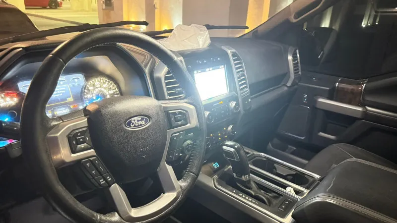 2016 Ford F150 in Dubai
