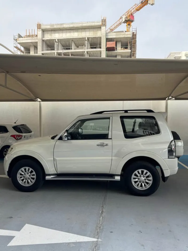 2011 Mitsubishi Pajero in Dubai