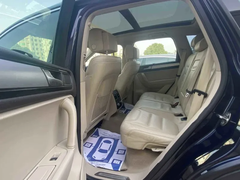 2012 Volkswagen Golf in Dubai