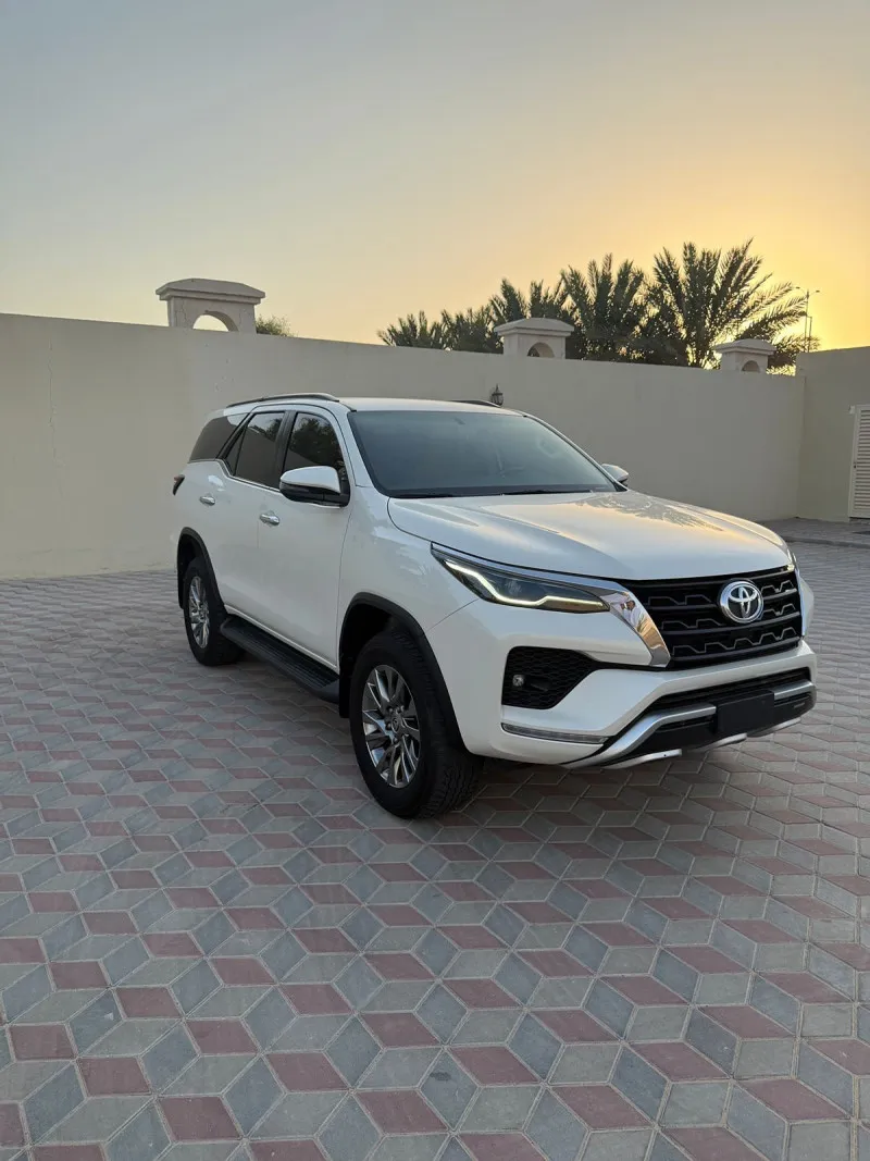 2022 تويوتا فورتشنر in Dubai
