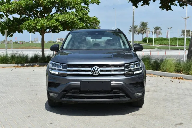 2022 فولجس فاجن تاوس in Dubai