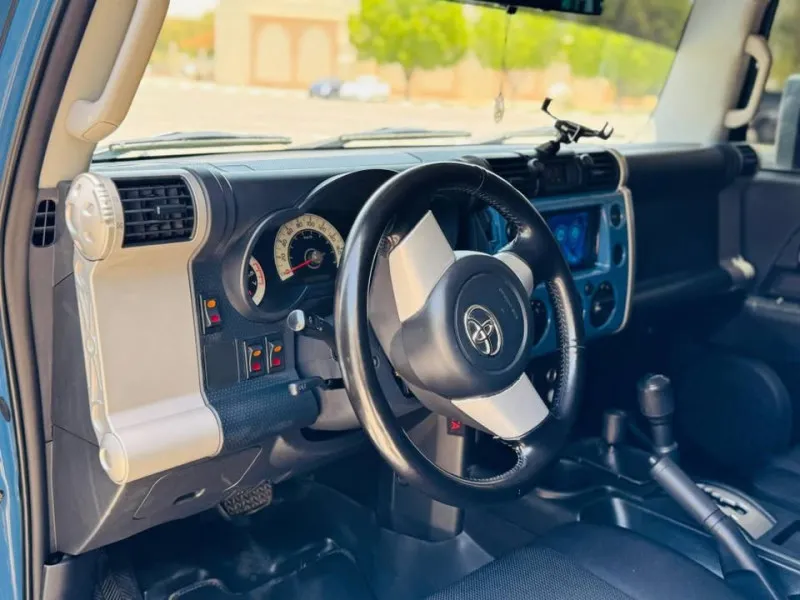 2013 Toyota FJ Cruiser in Dubai