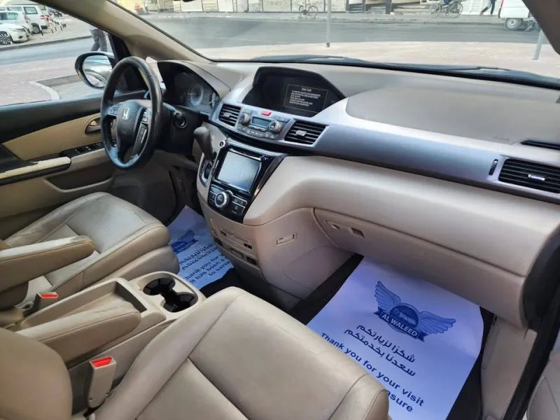 2014 Honda Odyssey in Dubai