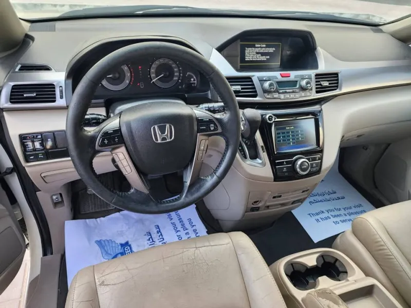 2014 Honda Odyssey in Dubai