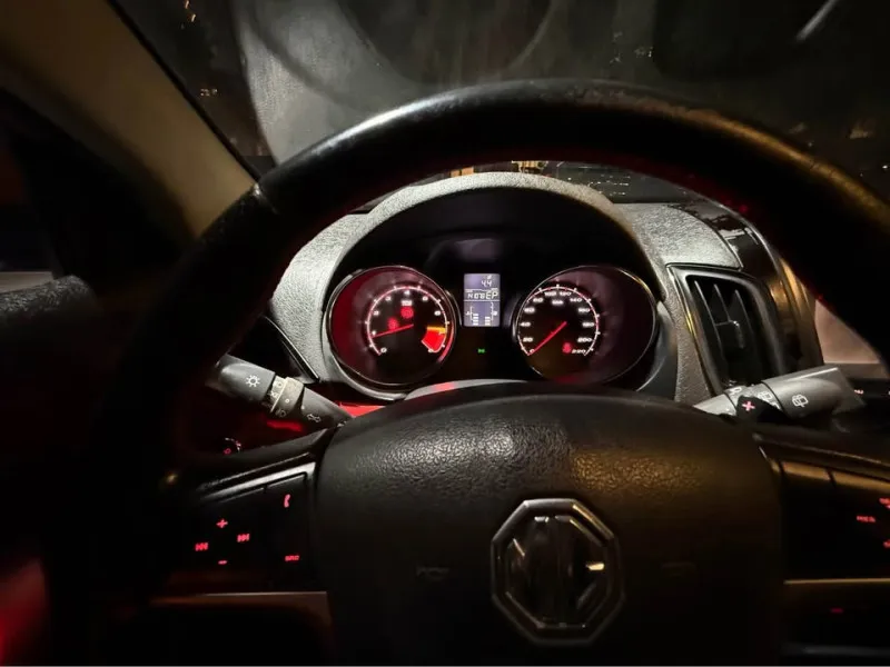 2016 MG 5 in Dubai