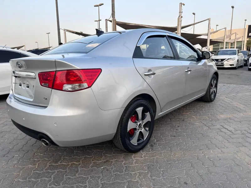 2009 Kia Forte in Dubai