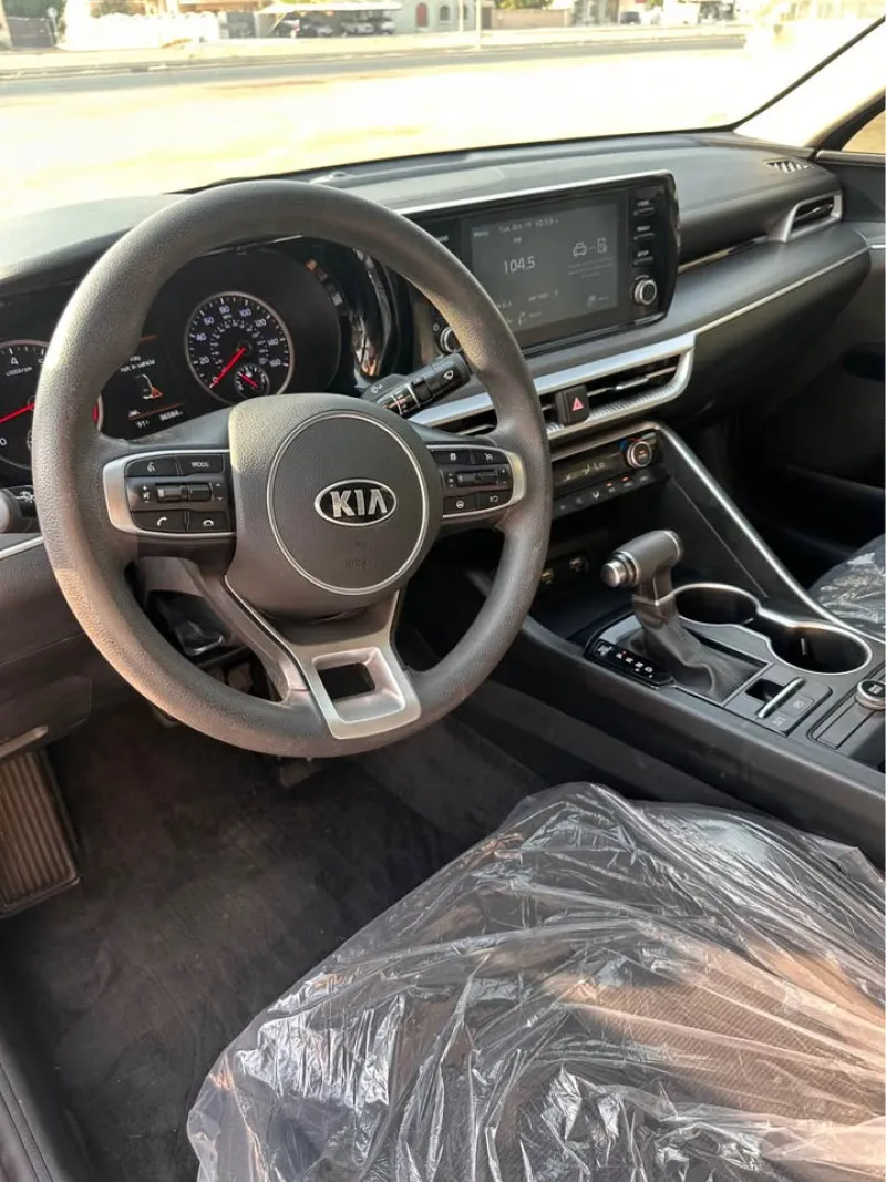 2021 Kia K5 in Dubai