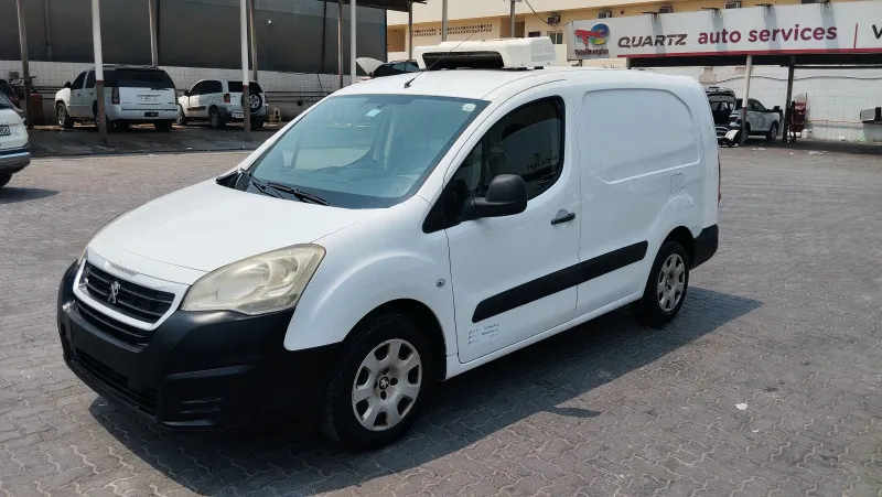 2017 Peugeot Partner in Dubai