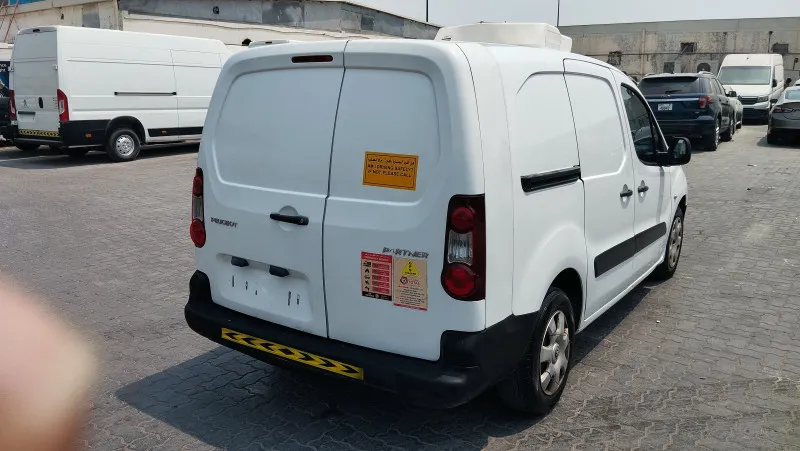 2017 Peugeot Partner in Dubai