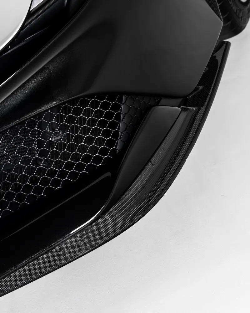 2021 Ferrari SF90 Spider in Dubai