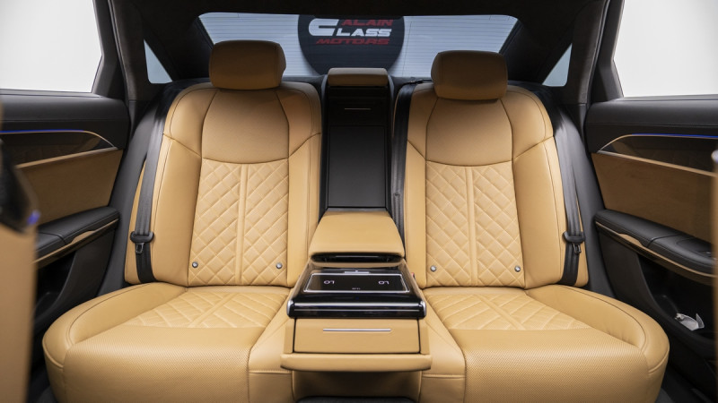 2020 Audi S8 in dubai